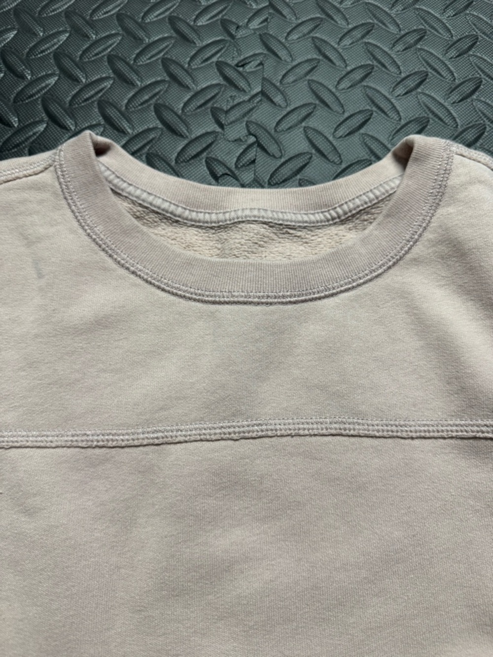 Abercrombie & Fitch Snap Side Sweatshirt Beige Fleece Pullover Women M - Picture 6 of 9